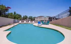 Super 8 By Wyndham Augusta